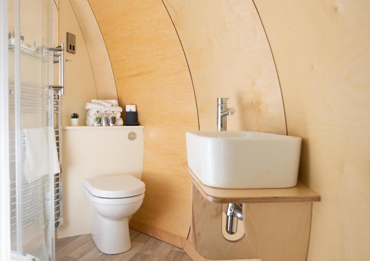 Further Space At Leitrim Lodge Luxury Glamping Pods Mourne Mountains 纽卡斯尔 外观 照片