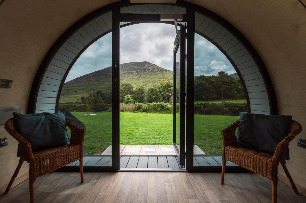 Further Space At Leitrim Lodge Luxury Glamping Pods Mourne Mountains 纽卡斯尔 外观 照片